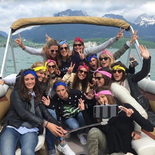 activité EVJF : Water Taxi entre filles lac d'Annecy