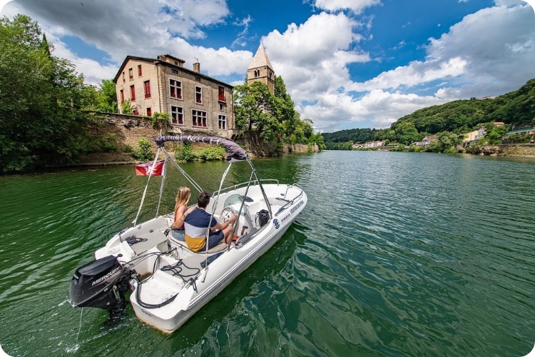 activites-vacances-lyon-bateau-sans-permis