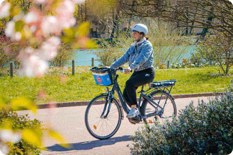 Location vélo électrique Lyon à la journée : se balader au parc de la Tête d'Or