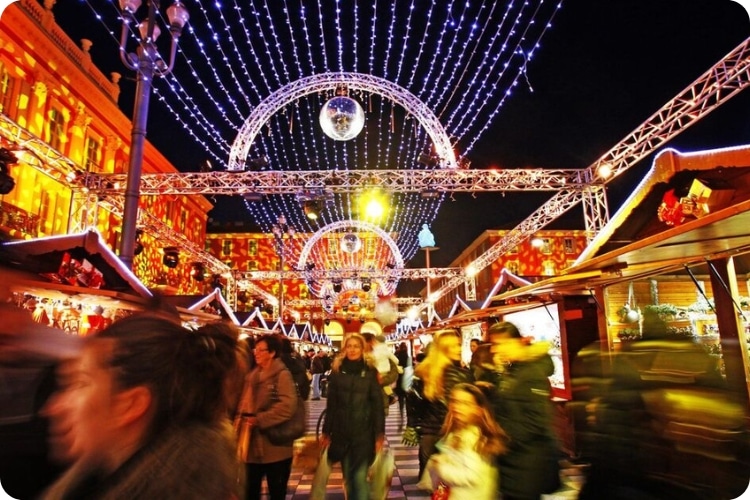 Marchés de Noël sur la Côté d'Azur : marché de Noël de Nice - couverture