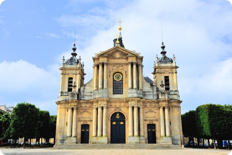 Que faire à Versailles l'hiver : 6 idées d'activités, quartier Saint-Louis