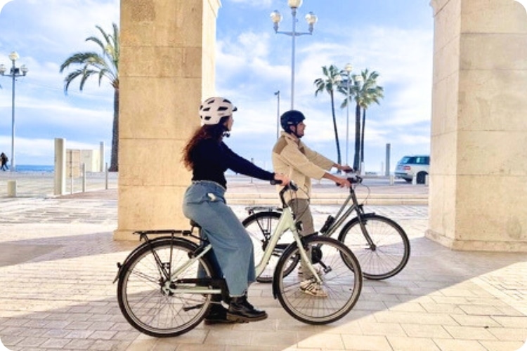 Que faire à Nice en hiver : 8 activités incontournables. Louez un vélo à Nice.