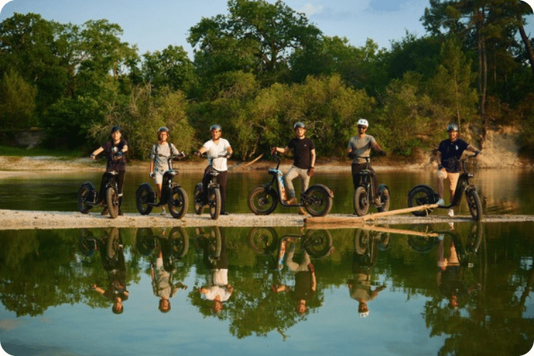 Groupe à trottinette électrique pour un bon plan dans les vignes
